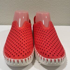 ILSE JACOBSEN HORNBAEK "Tulip 139" Flats Lazercut Slip On Raspberry Size 8.5/9